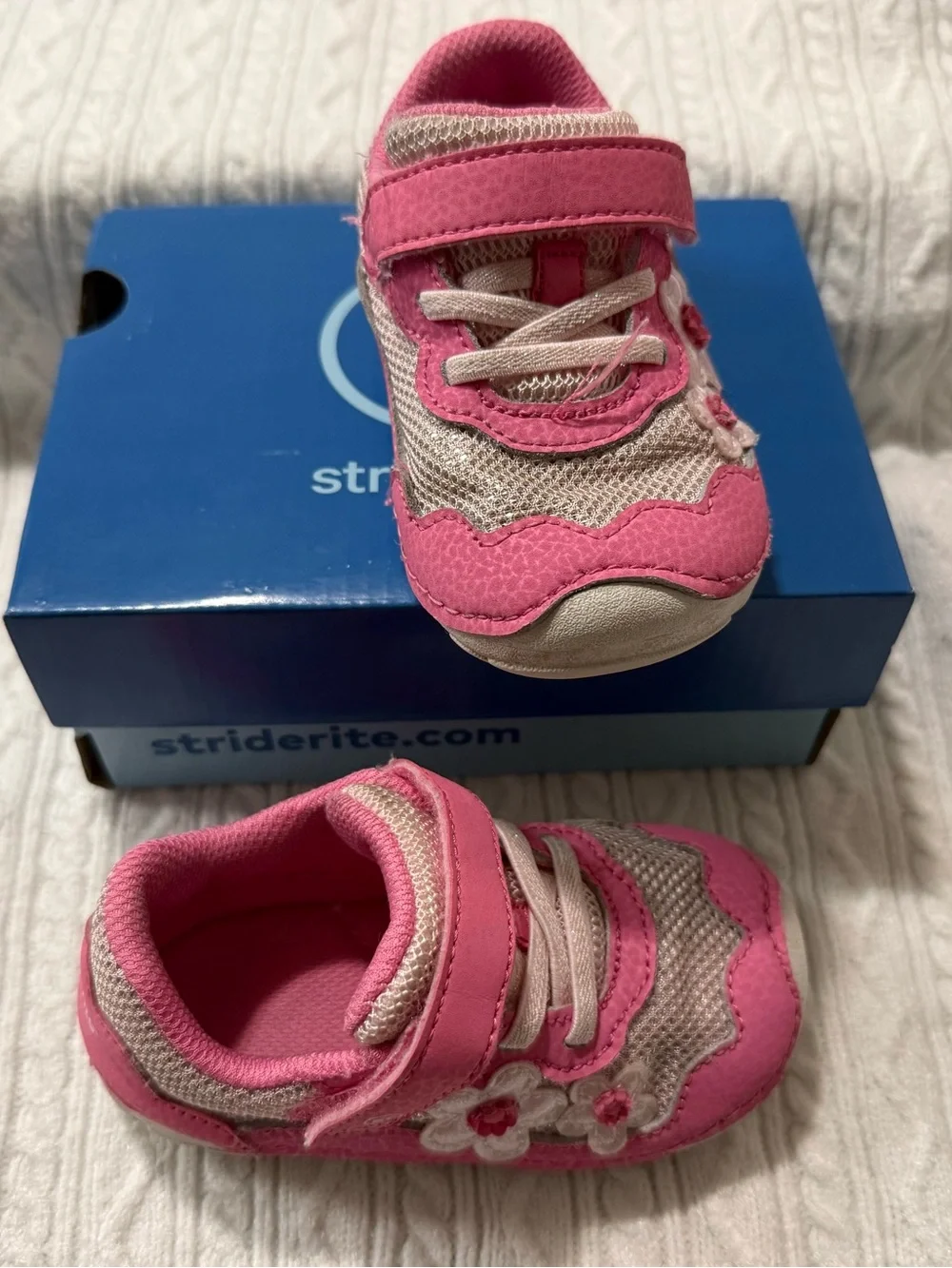 Toddler Pink Mesh & Faux-Leather Sneakers with Hook-and-Loop Strap